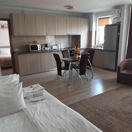 Apartament Marcel - Coresi Mall Brašov Exteriér fotografie